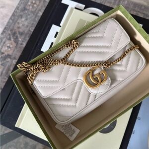 Gucci GG marmont wallet on chain